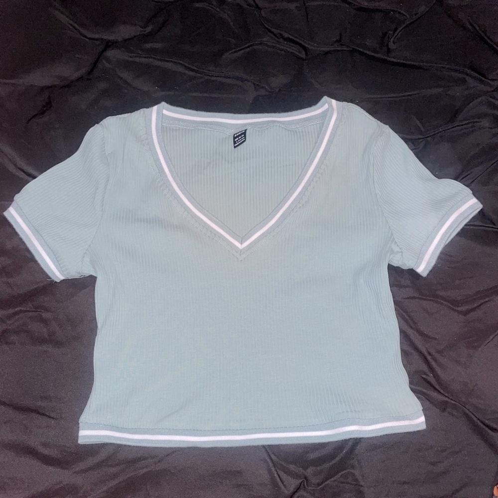 Brand new , Never worn , Shein top. Size Large.